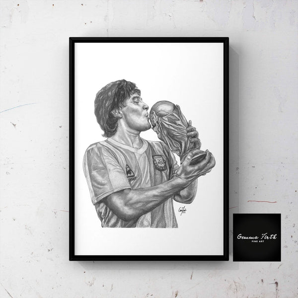 Graphite pencil drawings of footballing great Diego Maradona. This print would be a fantastic gift for any Maradona fan, suitable for any room. Prints are available in A4, A5 and A3. Diego Maradona wall art. Maradona wall art. Maradona print. Argentina print.. footballer prints. football icons print